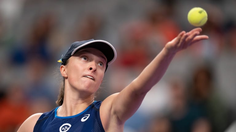 Iga Swiatek survives ‘tricky’ first round at the Australian Open