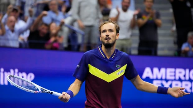 Tennis news live scores on sale