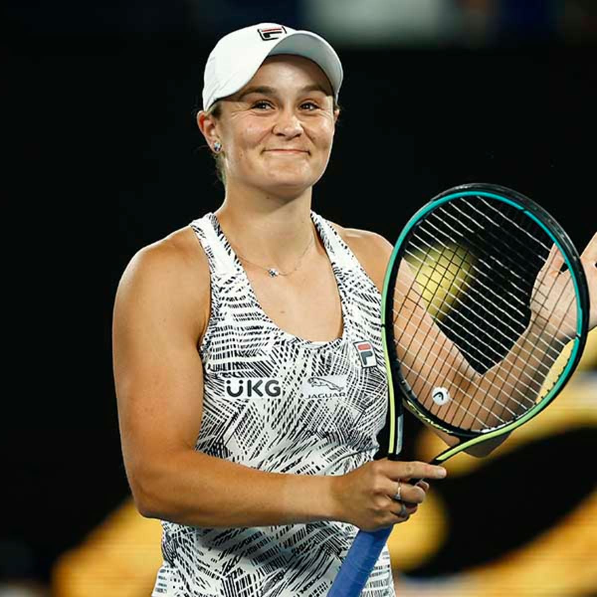 ash barty live score