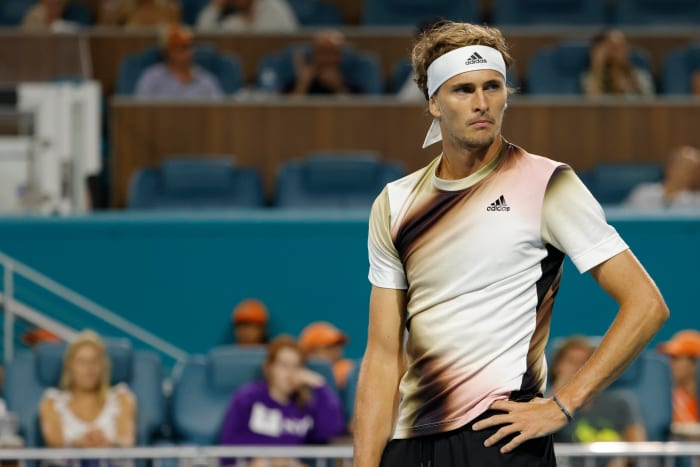 Alexander Zverev out of US Open