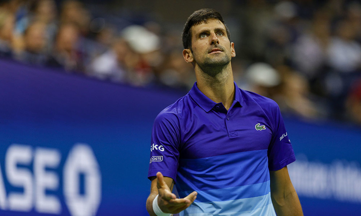 Novak Djokovic looking up at US Open