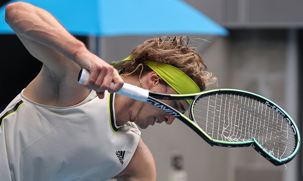 Alexander Zverev racket smash