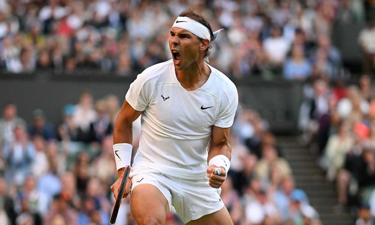 Rafael Nadal playing spectacularly Wimbledon