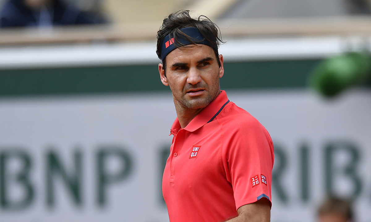 Roger Federer looking on at French Open